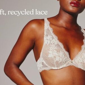 ThirdLove Nude Cream All Day Lace Uplift Plunge Bra V‎ Neck Underwire Sexy 38H